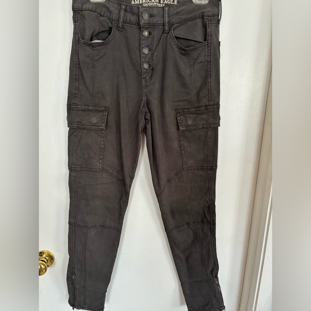 American Eagle Outfitters, high rise , cargo style pants, size 10 regular
